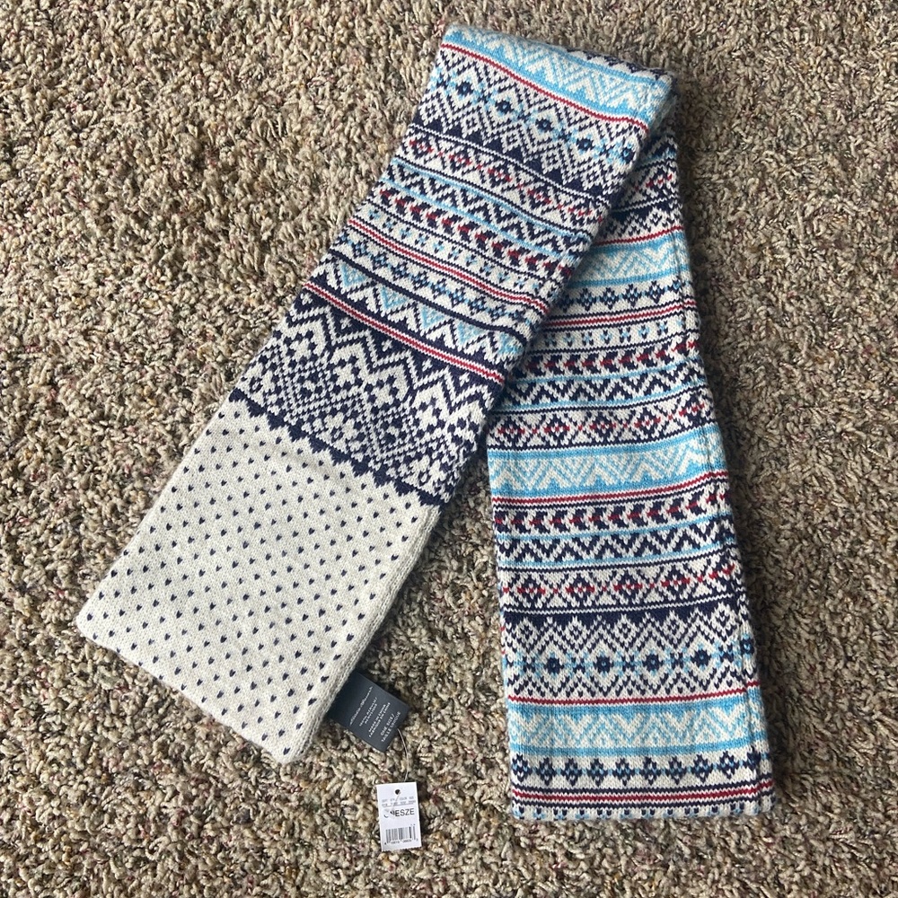 Eddie Bauer Scarf